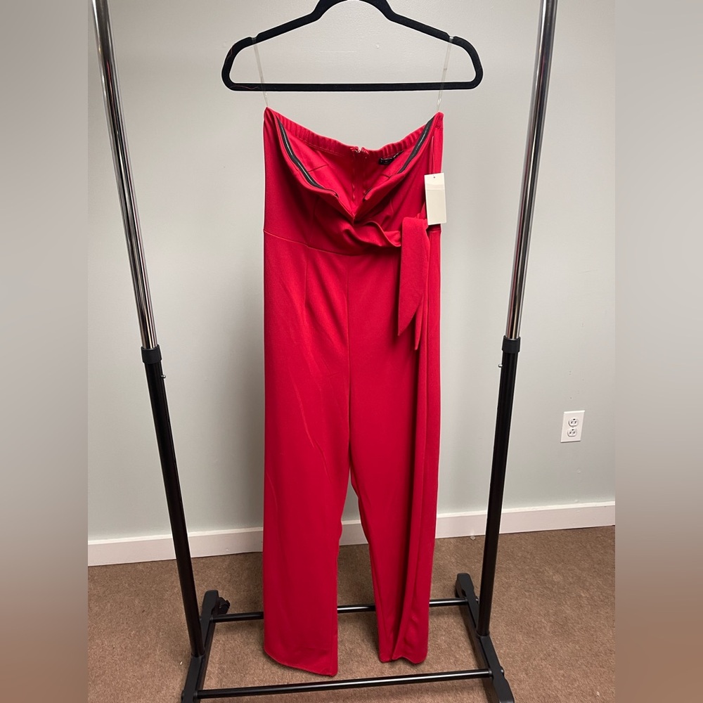 **NEW** Trixxi Red V-Neck Jumpsuit size Large